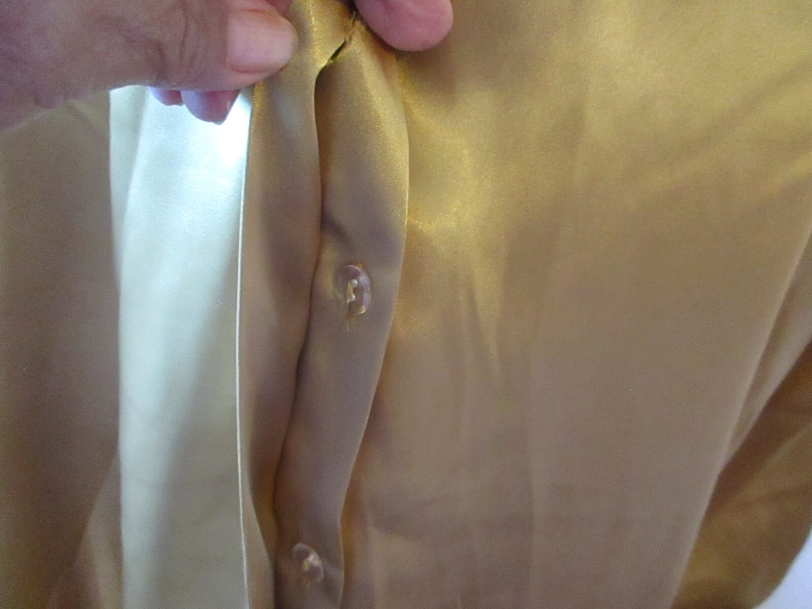 Vintage Joan Leslie 18 Plus Gold Button up Poly Satin Blouse Long sleeve AS-IS