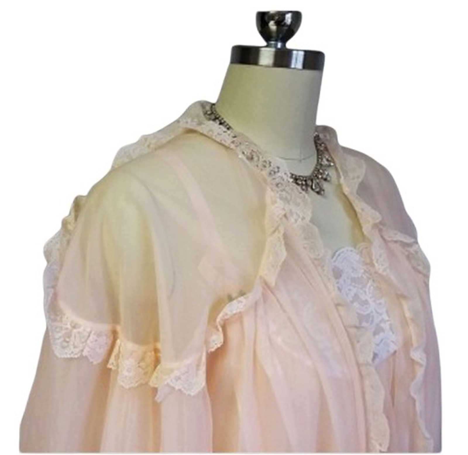 EXQUISITE VINTAGE FLUFFY INTIME RUFFLY LACE DOUBLE NYLON PEIGNOIR NIGHTGOWN MED.