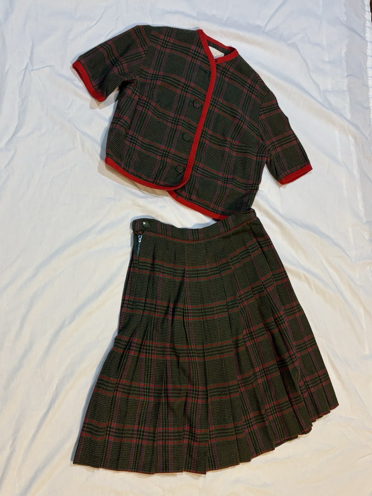 Vintage 60s Carole King 2 pc Multicolor Plaid Red Trim Academic Skirt Suit Mod