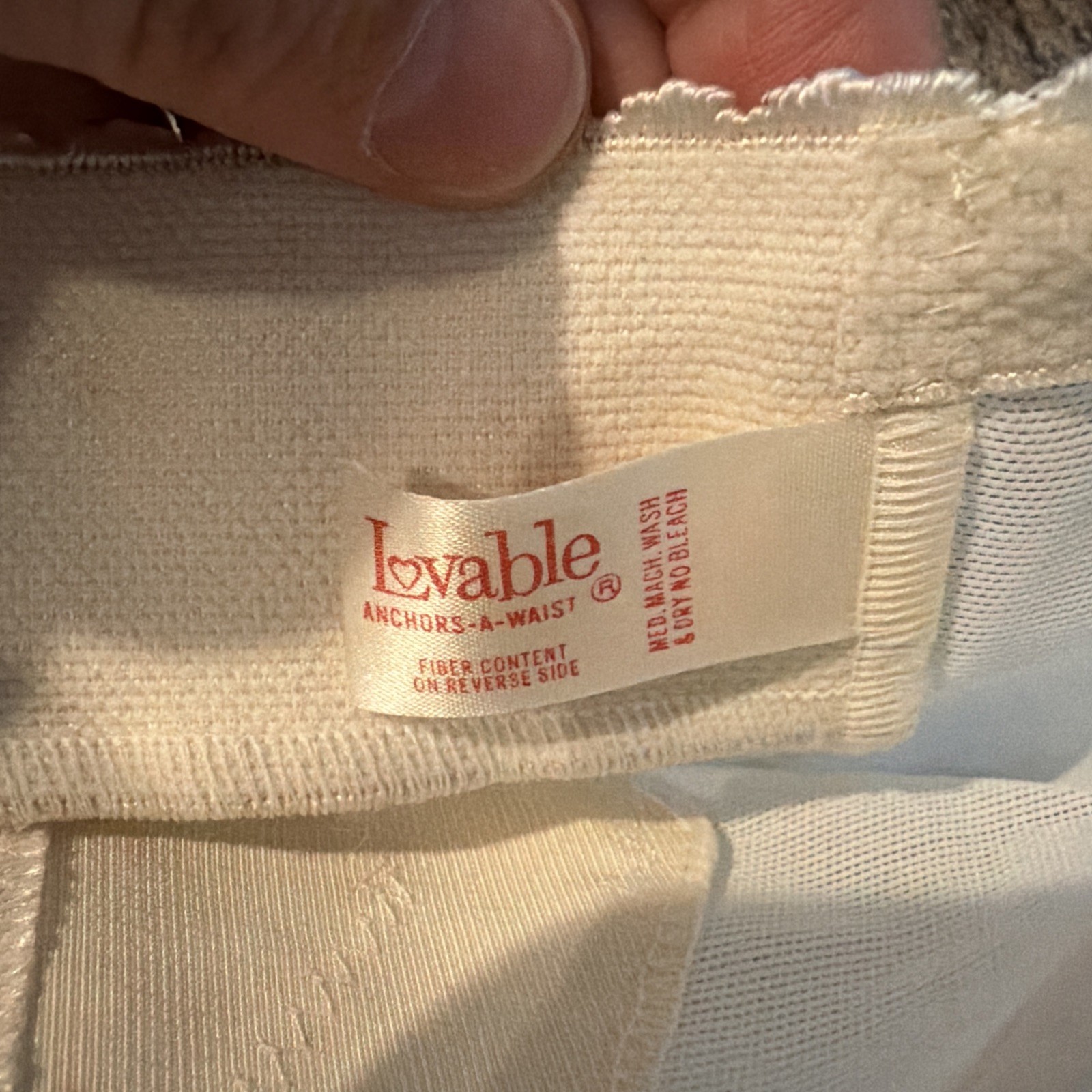 Vintage 1960&rsquo;s Loveable Long Leg Shapewear Girdle Shorts White Sz M