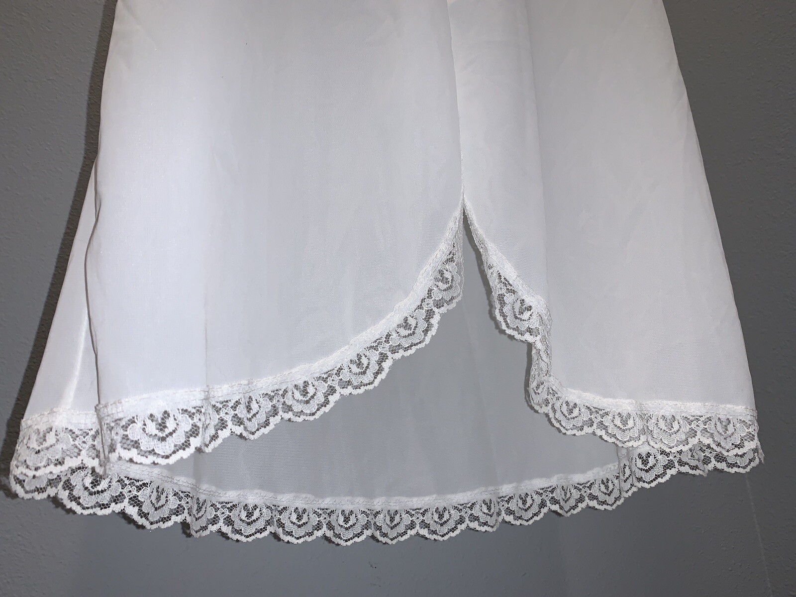 MERRY MODES Size 12 Ivory Long Formal Half Slip Back Zipper Lace Slit Vintage