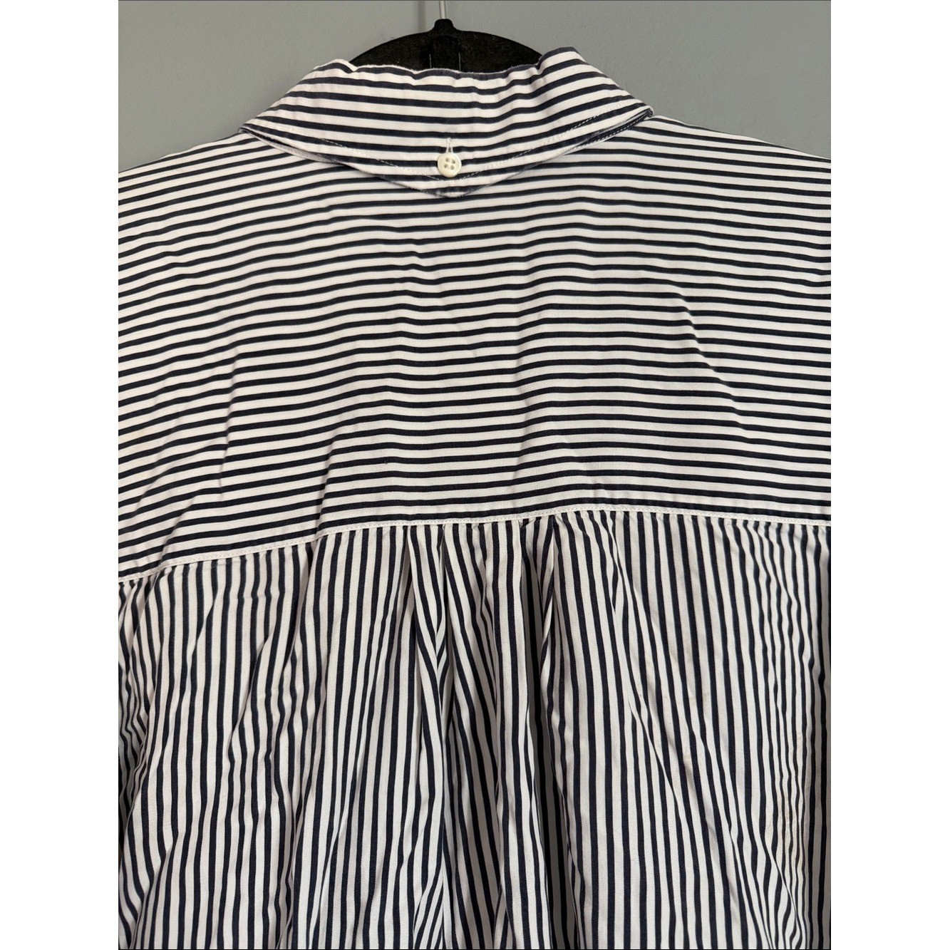 Vintage LizSport Striped Button Down Shirt Embroidered Crest Pocket Medium