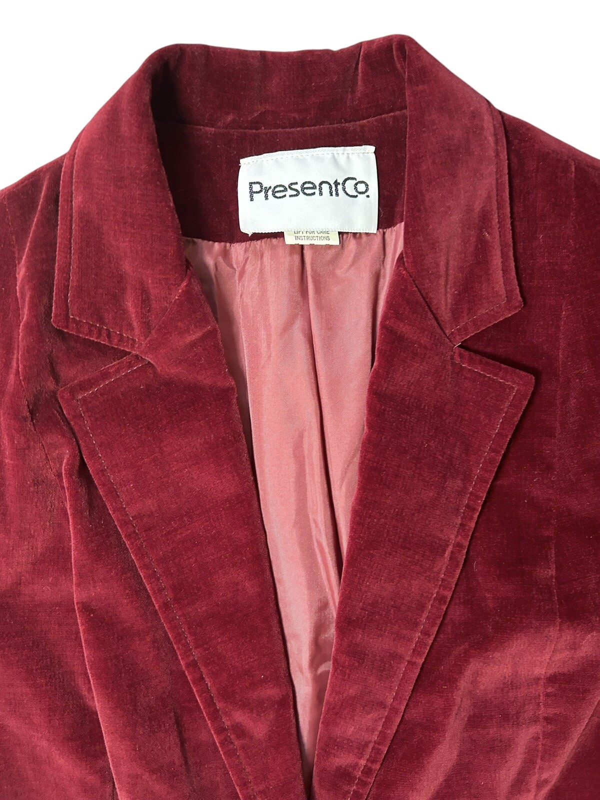 PRESENT Co Velour Blazer 2 Button Up Size SMALL 11/12 Red Wine Velvet Jacket*