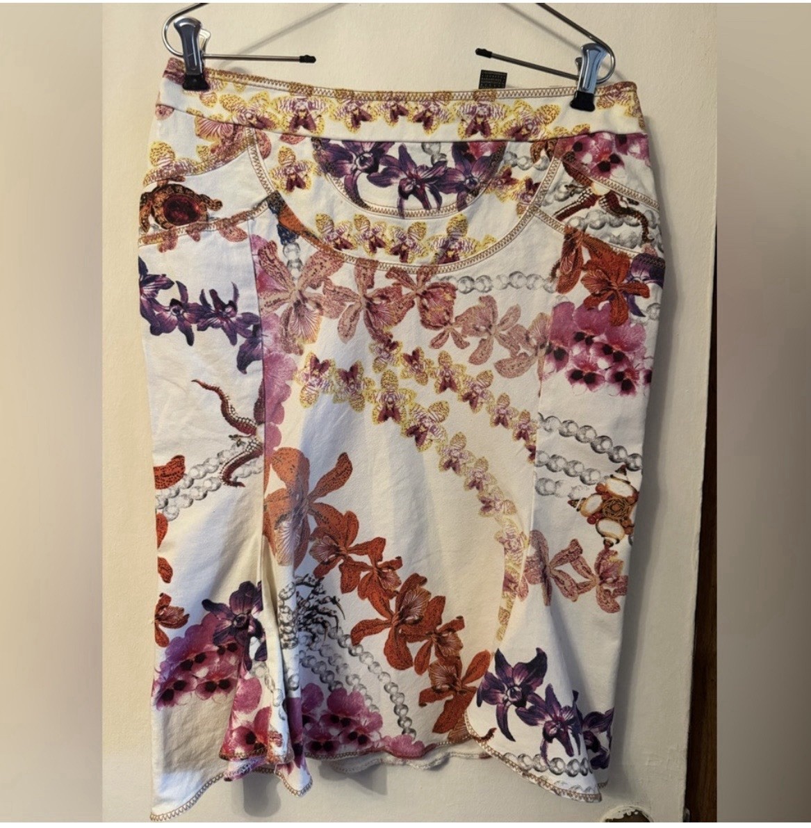 Just Cavalli Floral Satin Two-Piece Set in Cream , Pink & Purple. Size 40.