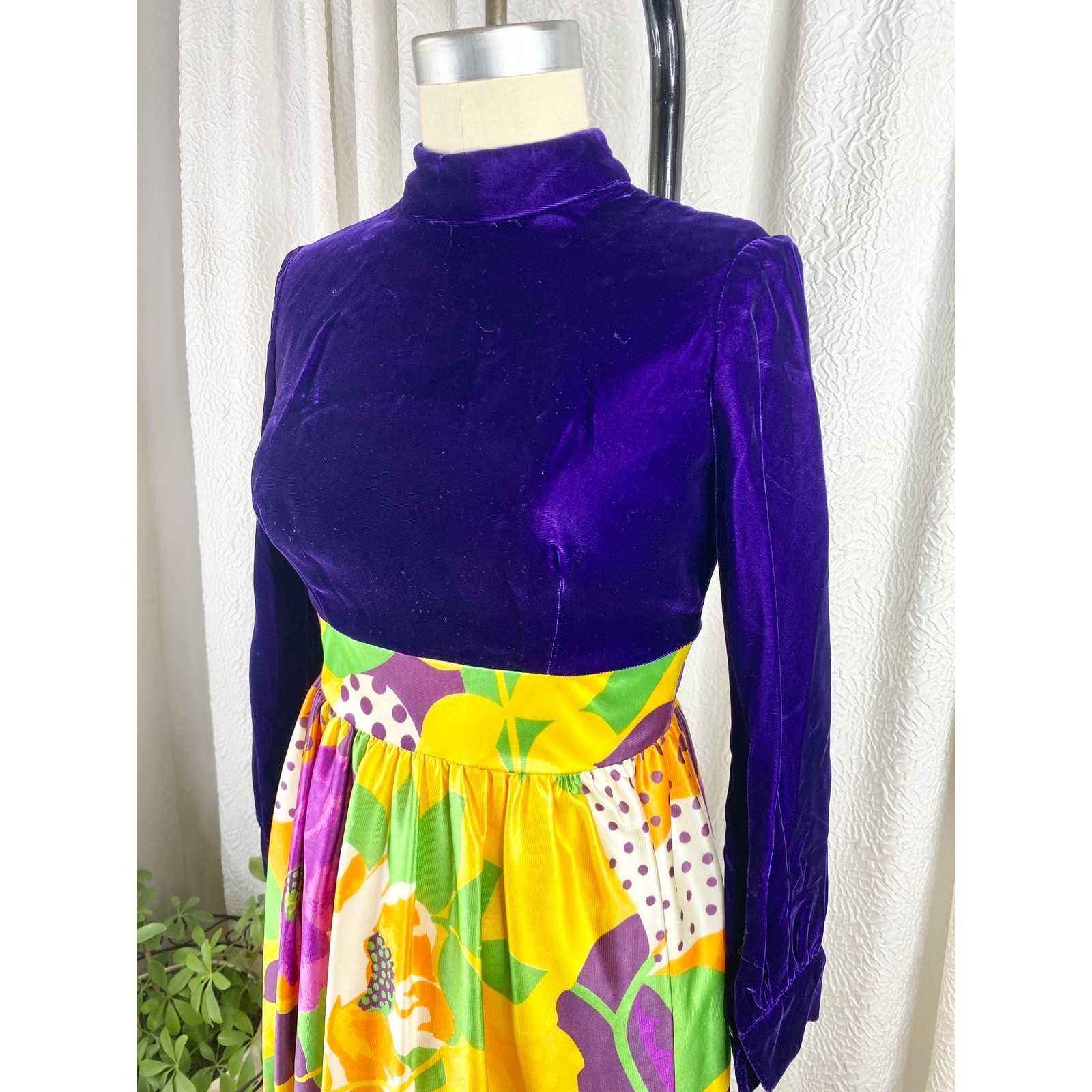 Vintage 1960s Floral Velvet Maxi Dress, Mod Style, Size S