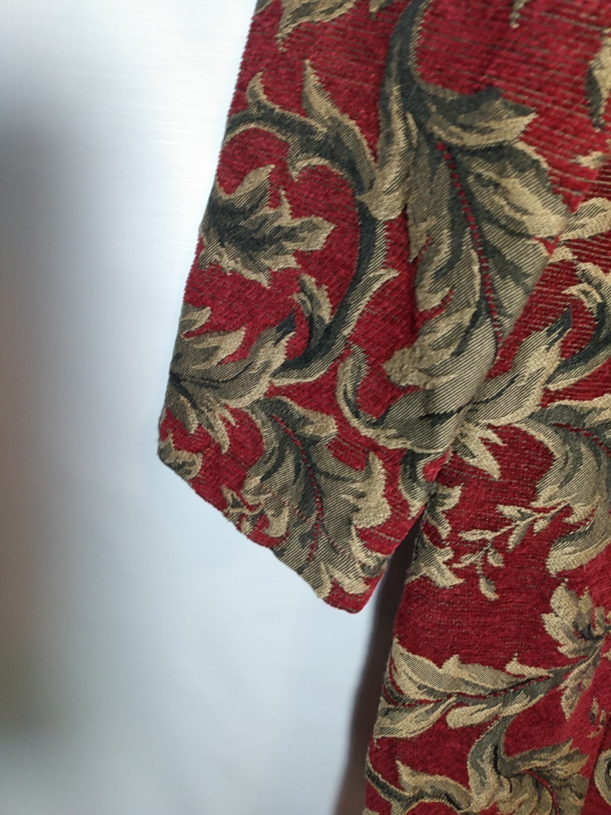 PORTRAIT 90s Lined Red and Gold Tapestry Jacquard Floral Coat/Jacket Long Boho