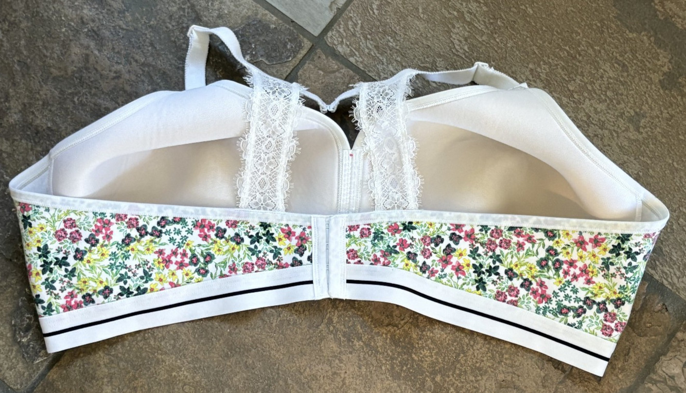 CACIQUE 48C Floral Molded Lighty Lined Polyester blend Wire Free Bra #4219