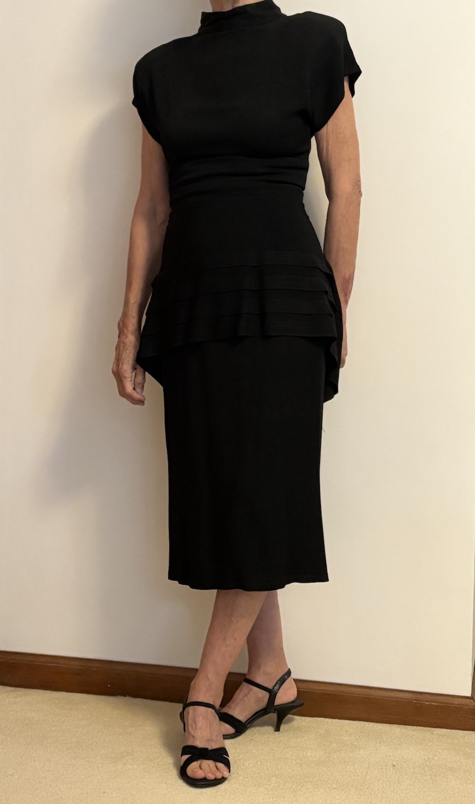 Vintage Black Slim Rayon Crepe Pencil Cocktail Dress-size S By Destinee