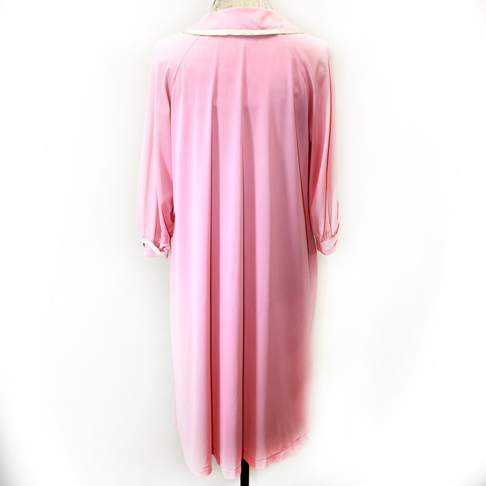 Unbranded vintage button up robe house dress embroidered Peter Pan collar medium