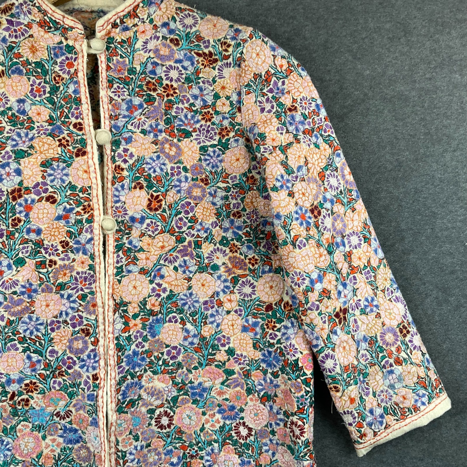 Vintage Hand Embroidered Jacket Kashmiri Indian Crewel Floral Size M
