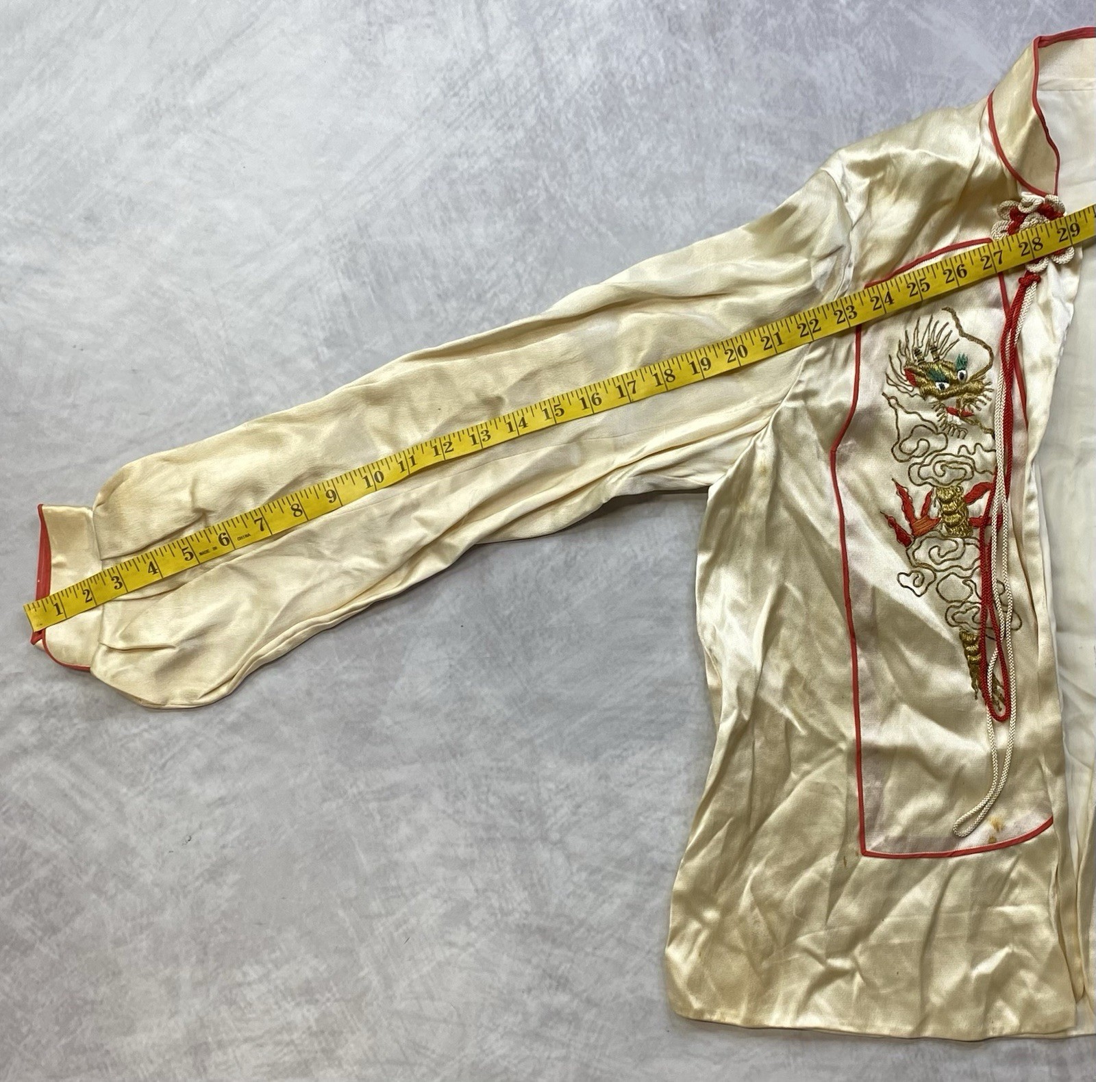Vintage 50s Silk Golden Dragon Embroidered Chinese Robe Kimono Women’s Size M/L