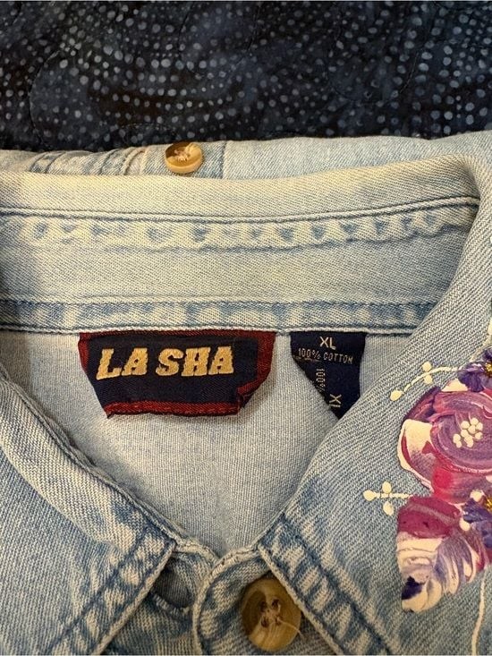 Vintage Grandmacore Hand-Painted Light Blue Denim Shirt with Floral Design