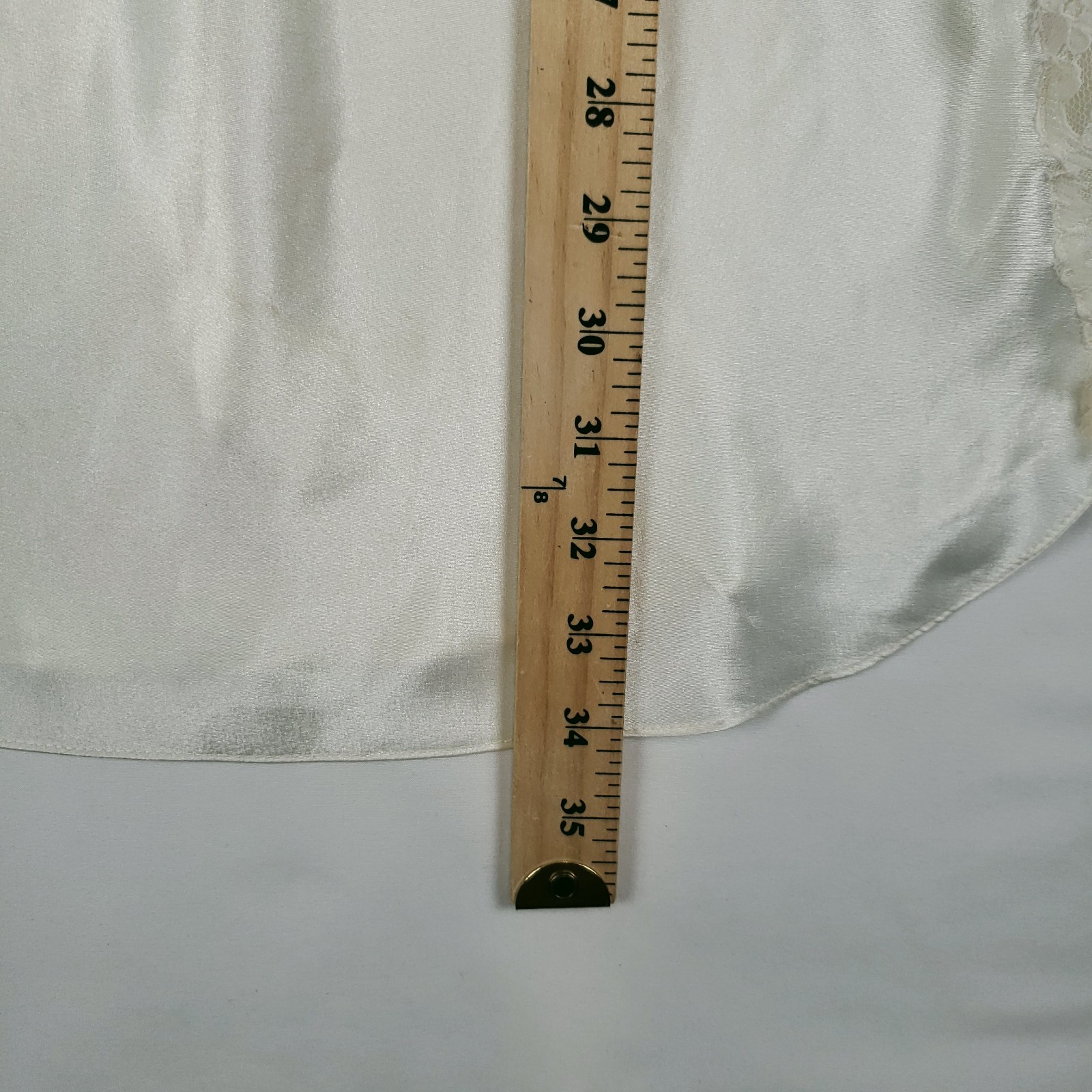 Vintage Delicates Satin Slip Womens Medium Beaded Sequin Lace Glossy Ivory 90s