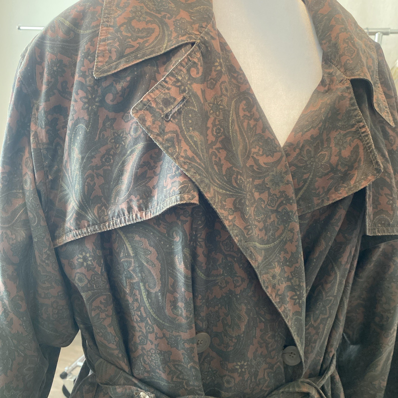 Vintage Vtg Women’s London Fog Trench Coat Duster Paisley Liner Sz 10 Goth