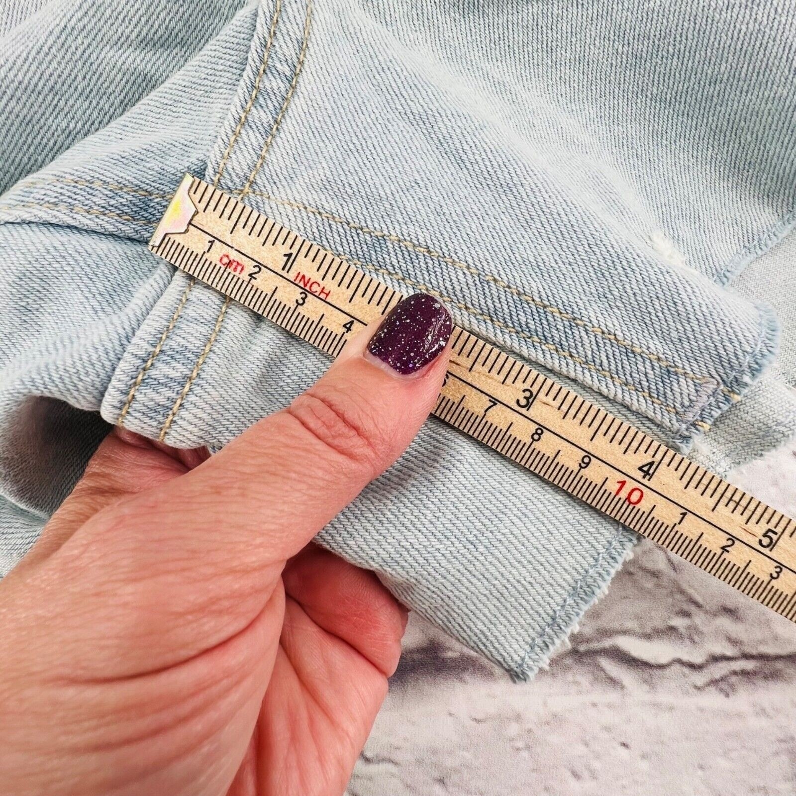NEW Hollister Mom 3&Prime; Short plus Size 21/35 Light Wash Ultra High Rise Vintage