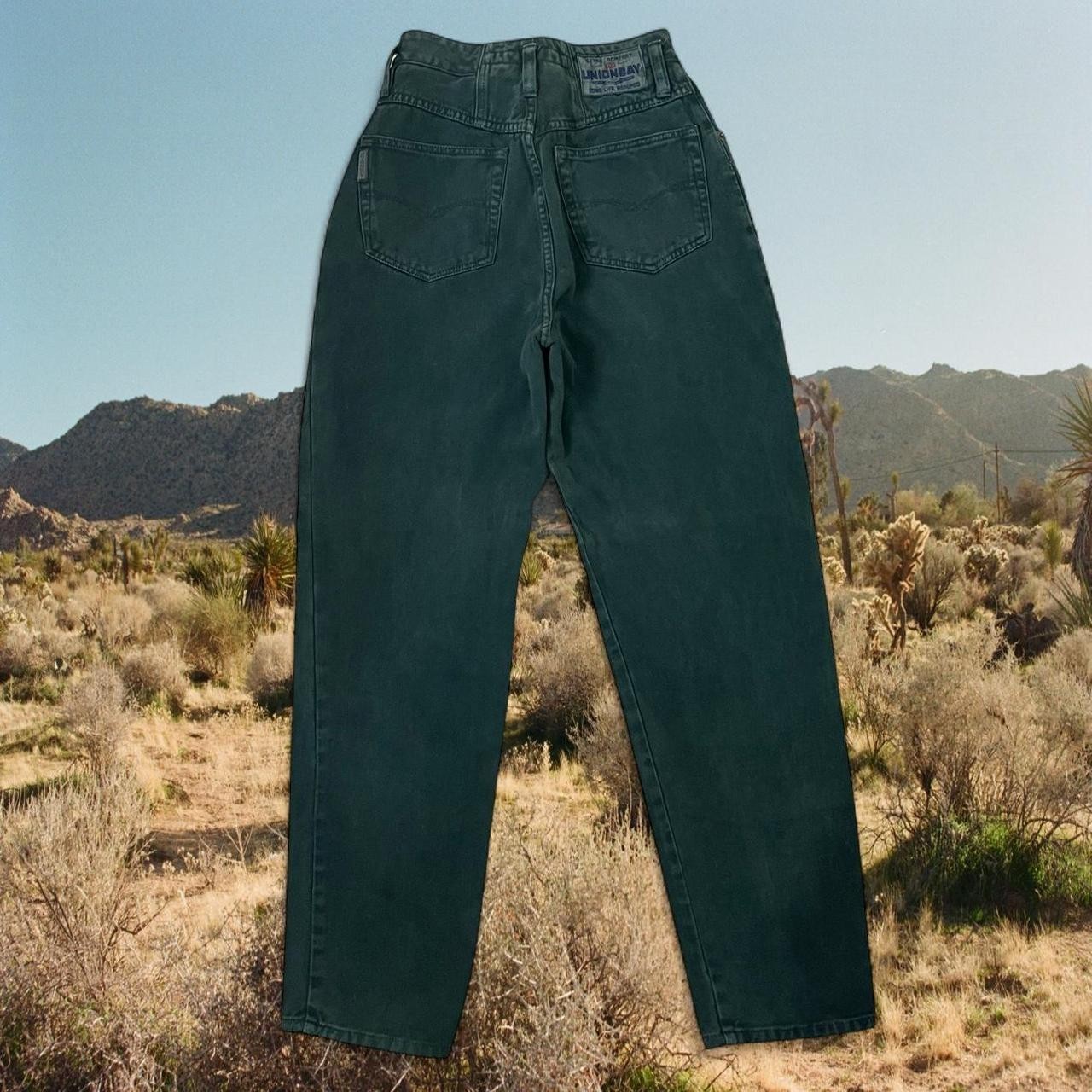 Vintage 1980s Union Bay Forest Green High Waisted Straight Leg Jeans 26&Prime; Waist