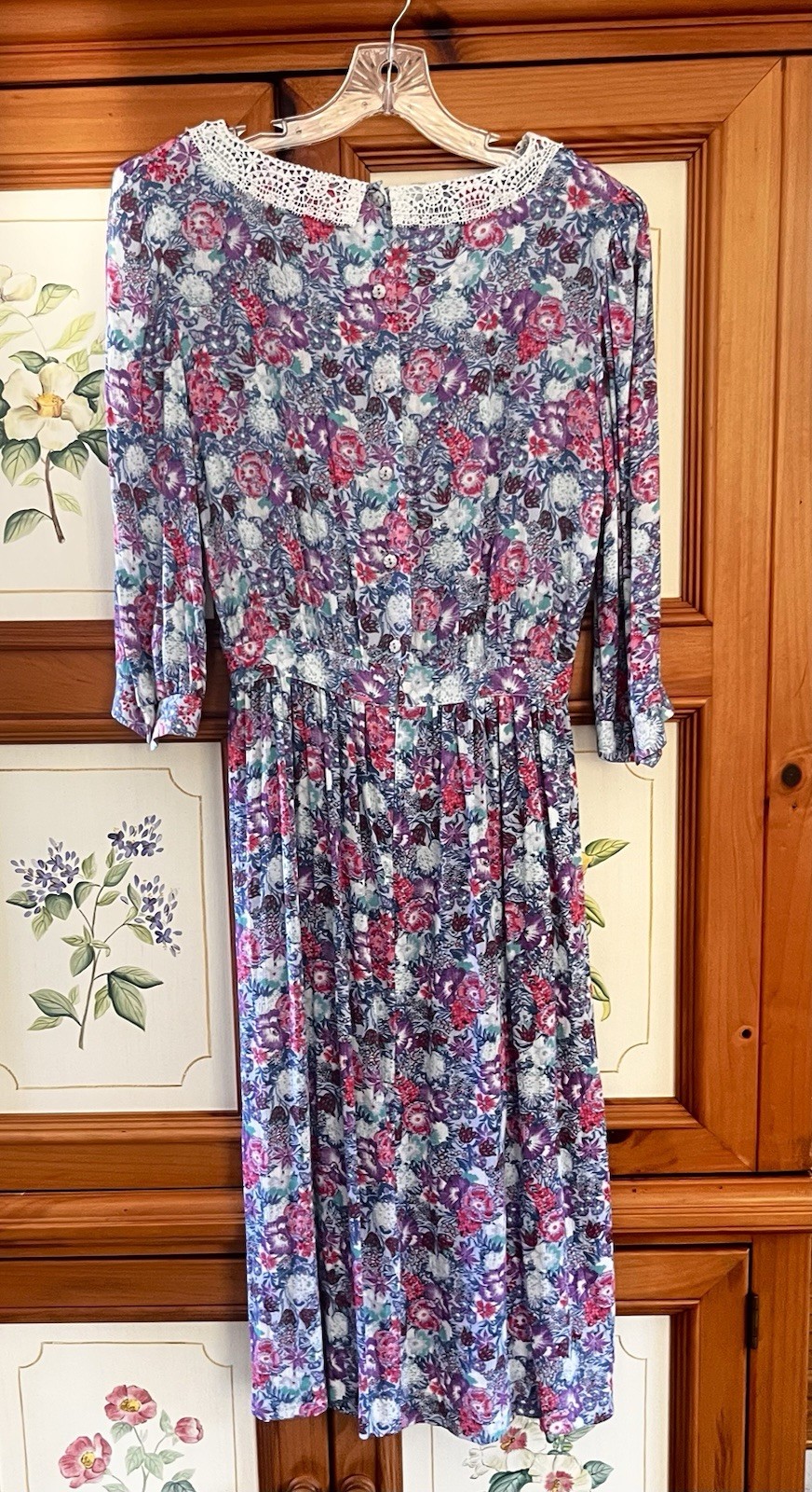 Vintage 1980&rsquo;s Janet Simmons Purple Floral Rayon Knee Length Dress Size 8 Retro