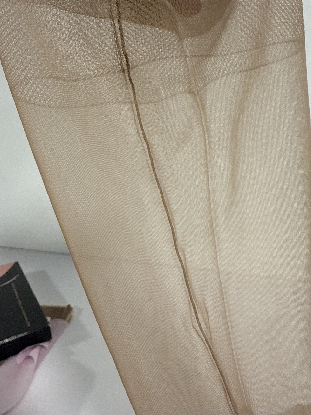 Vintage Mojud Magic-Motion Nylon Stocking Sz 10.5 Lot Of 2 Reinforced Toe