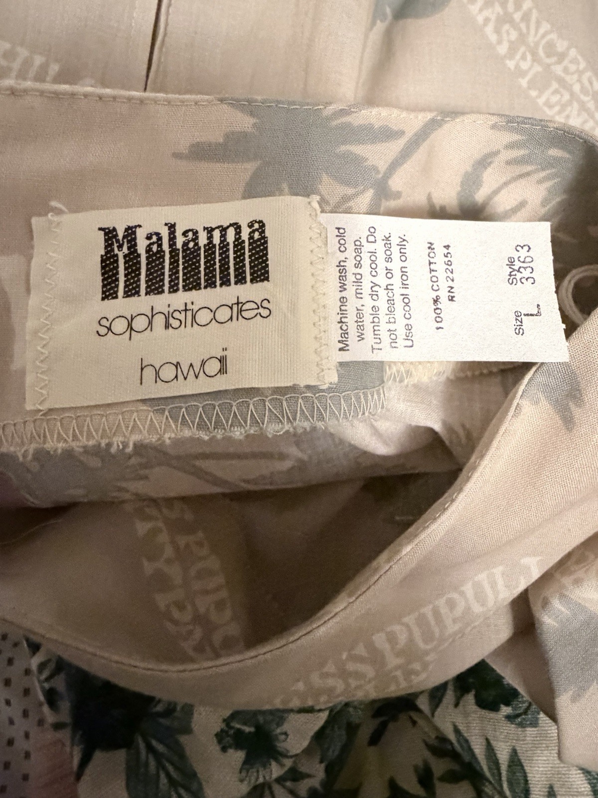 Malama Sophisticates Hawaii 1970s Romper Shorts Purple Graphics Large