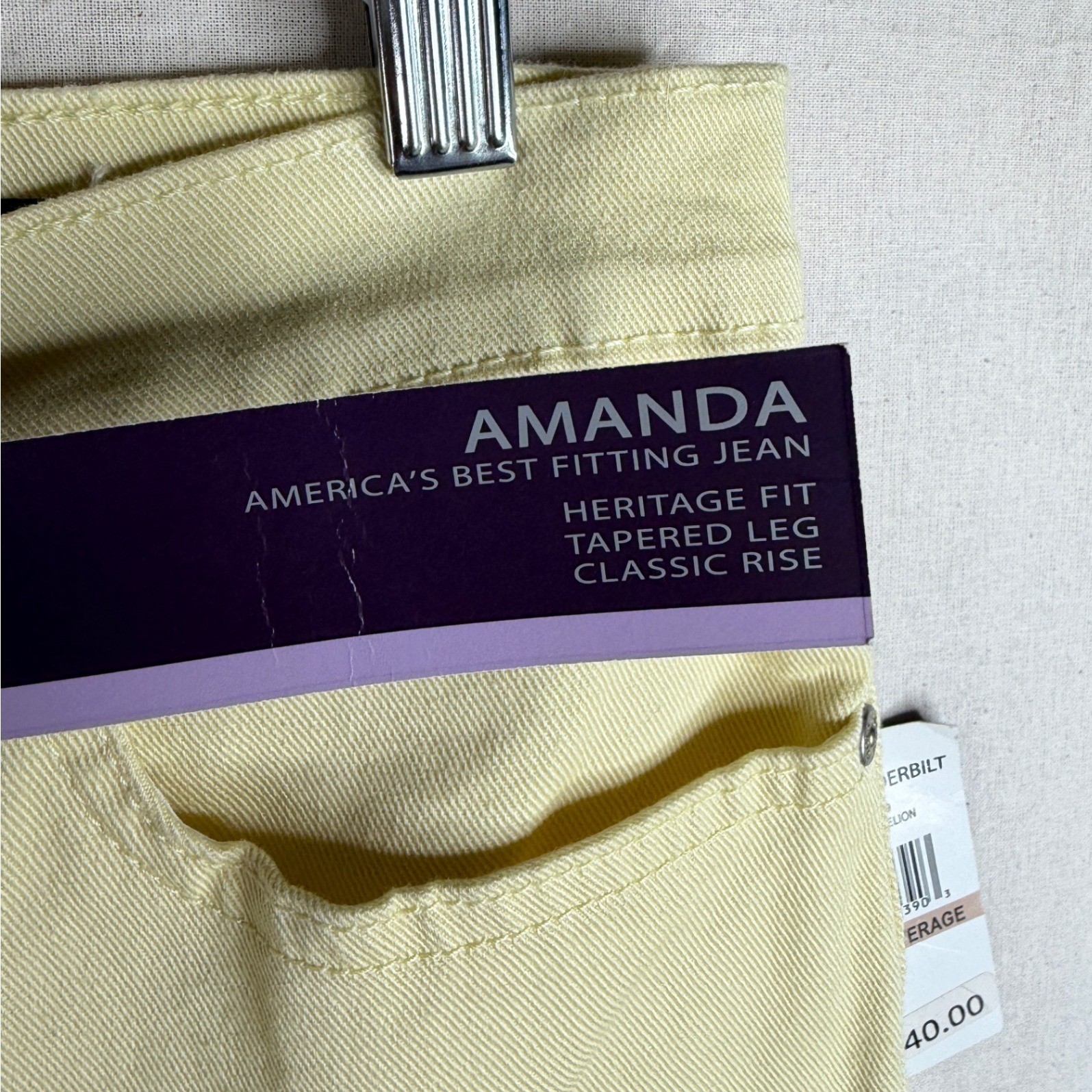 New Gloria Vanderbilt Amanda Jeans size 12 Petite Light Yellow