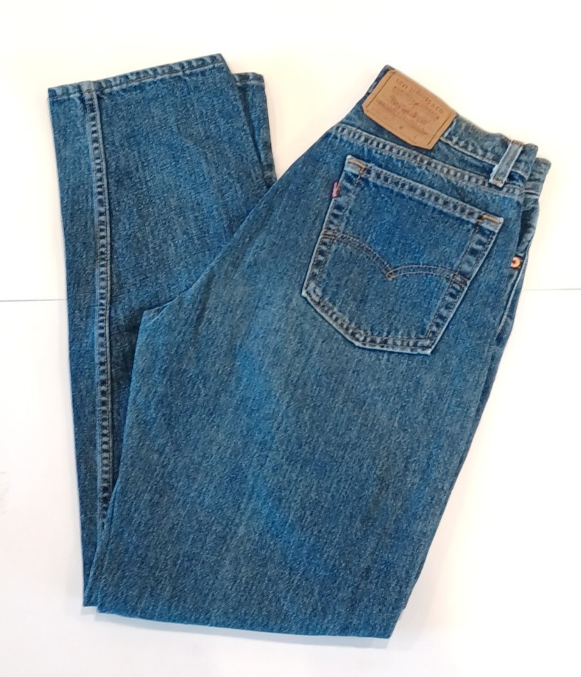 VTG Levis Tapered Leg High-Rise Mom Jeans Women Sz 11 M -FITS 29×31