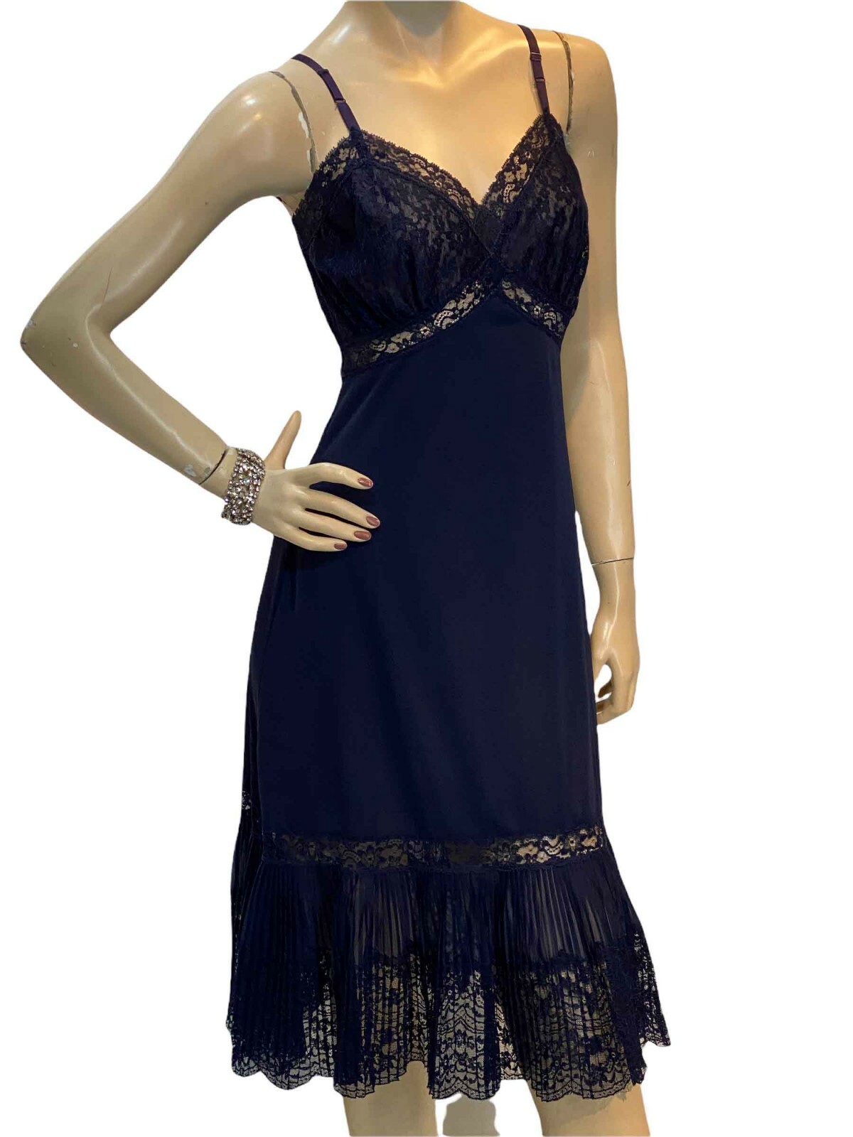 Sz S~M Vtg 50s NAVY Blue FULL SLIP Nylon Dress Circle Accordion Pleat 10 in Hem
