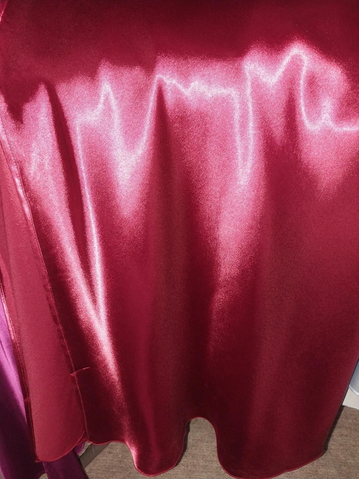 VTG SATIN SHINY GARNET COWL DRAPE NEGLIGEE NIGHTGOWN LUX LINGERIE 46&Prime;/44&Prime; NWOT