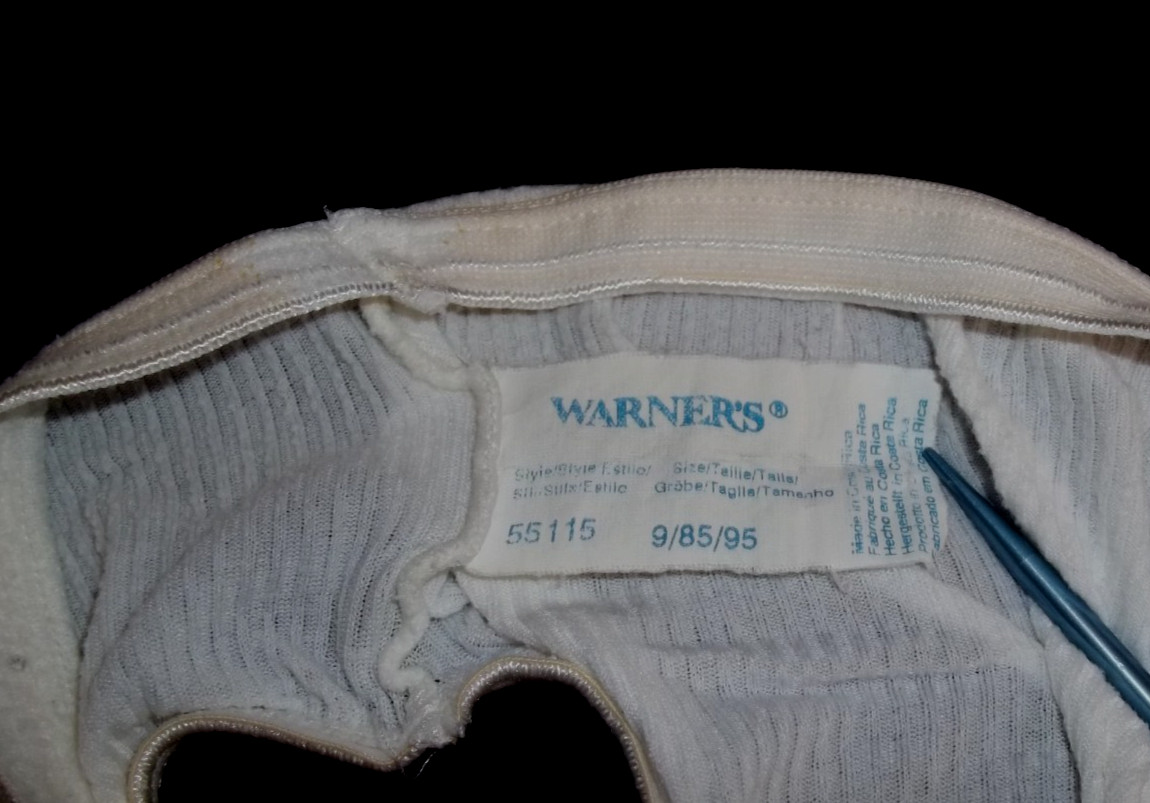 WARNER&rsquo;S Size 9 Ivory/White NOT SO INNOCENT Nudes Hi Cut BRIEF Panties #55115