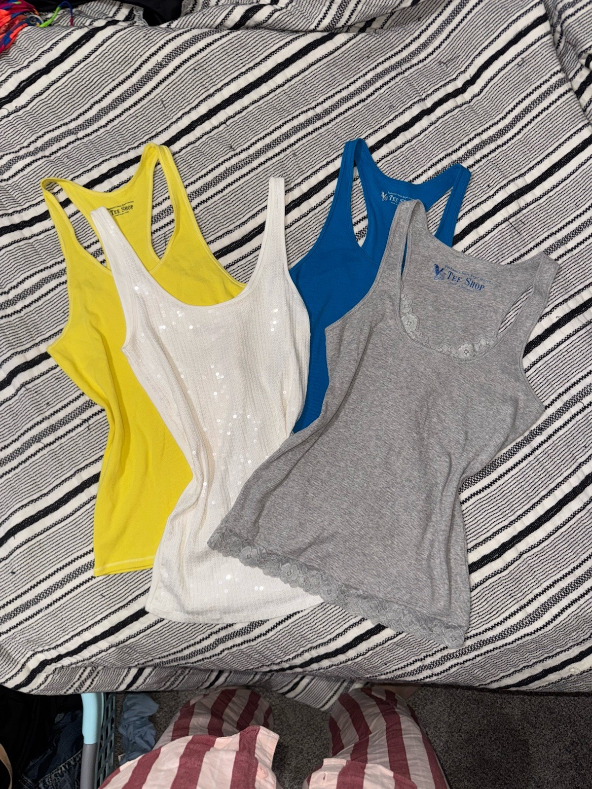 VINTAGE Victoria&rsquo;s Secret Bundle of 4 racerback tank tops
