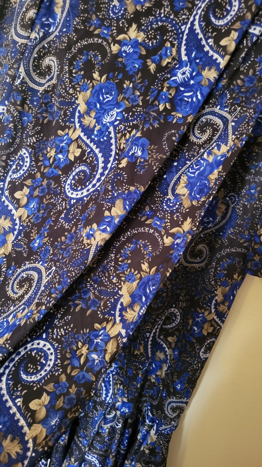 Vintage Risa Ann NY Blue Paisley Pleated Party Dress 14.5 Key Hole Back 80s 90s