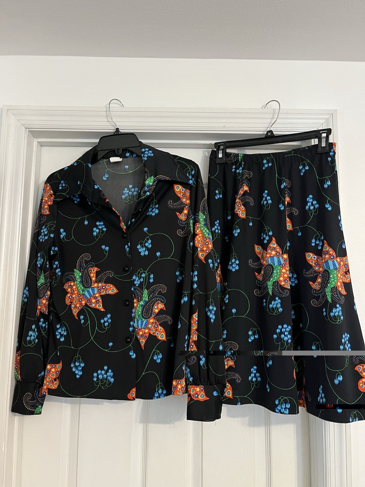 Vintage Floral black Button Up Shirt and Skirt Two Piece Set s/m