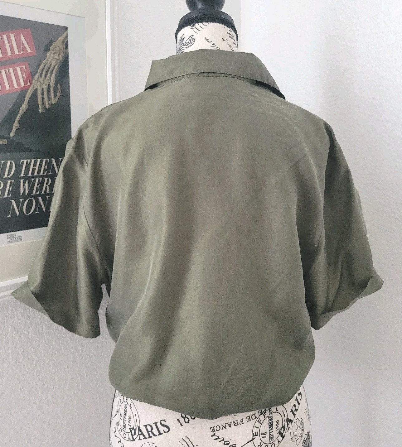 Vintage 100% Silk Olive Green Blouse Button Up Short Sleeve Size Medium