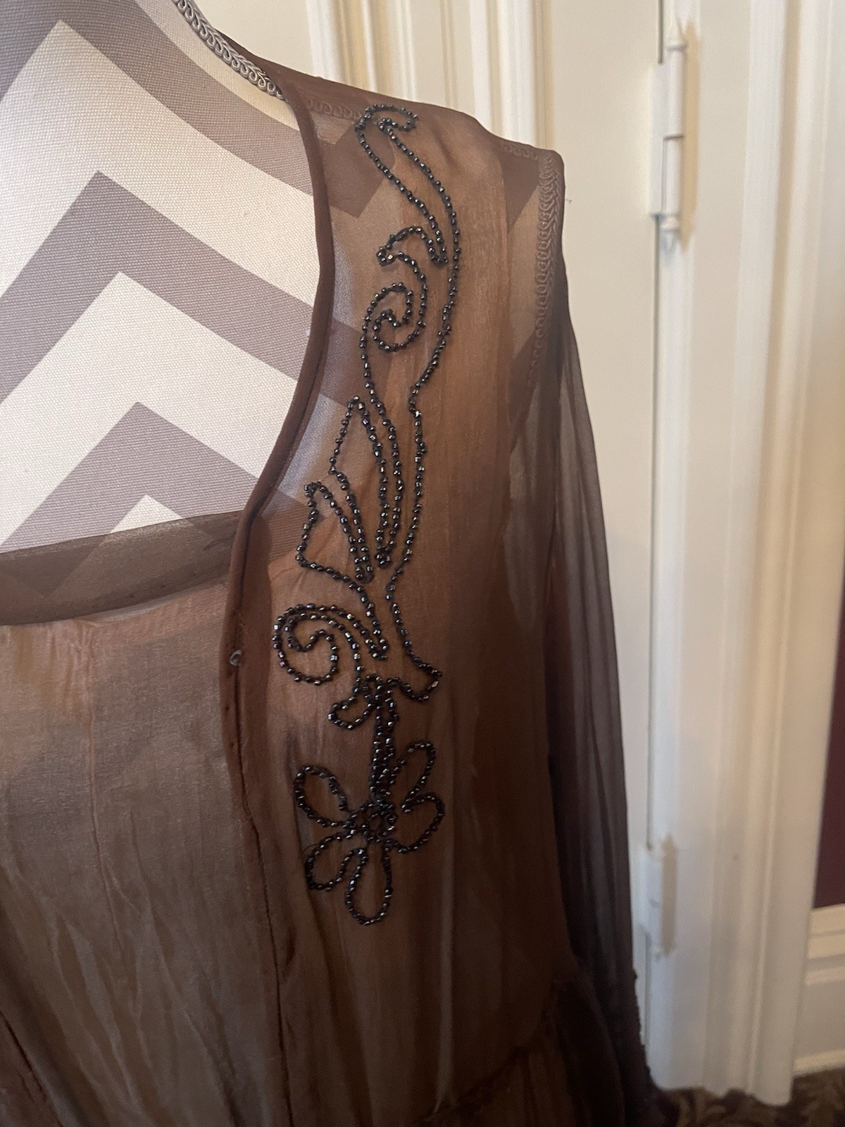 Antique 1920s Brown Chiffon Crepe Flapper Dress Art Deco Black Beading