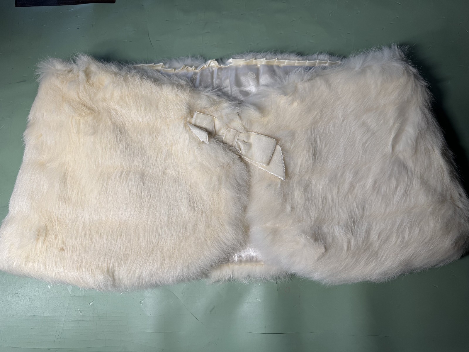 Vintage Rabbit Fur Stole/Capelet Wedding Shawl Wrap Ivory 1950s/1960s*READ*