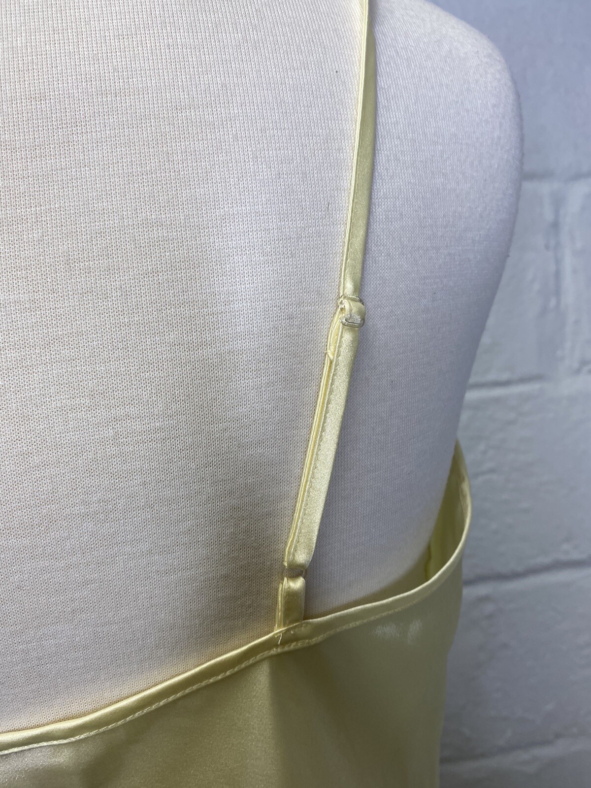 Sears INNER MOST SHINY Yellow LIQUID SATIN Nightgown Medium Butterfly Y2K 90s