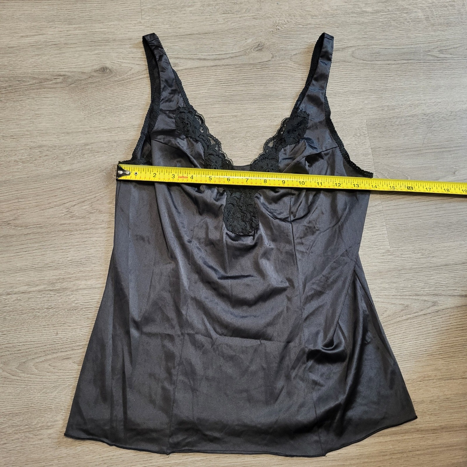 Vassarette Vintage Black Lace Trim Cami Top Antron Goth Dark Romantic Small 36