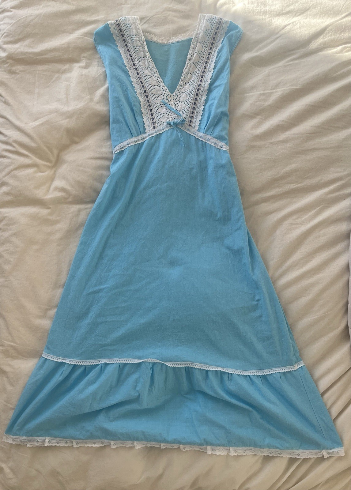 1970s True Vintage Handmade Blue Lace Trim Midi Prairie Dress with Tie Waist M