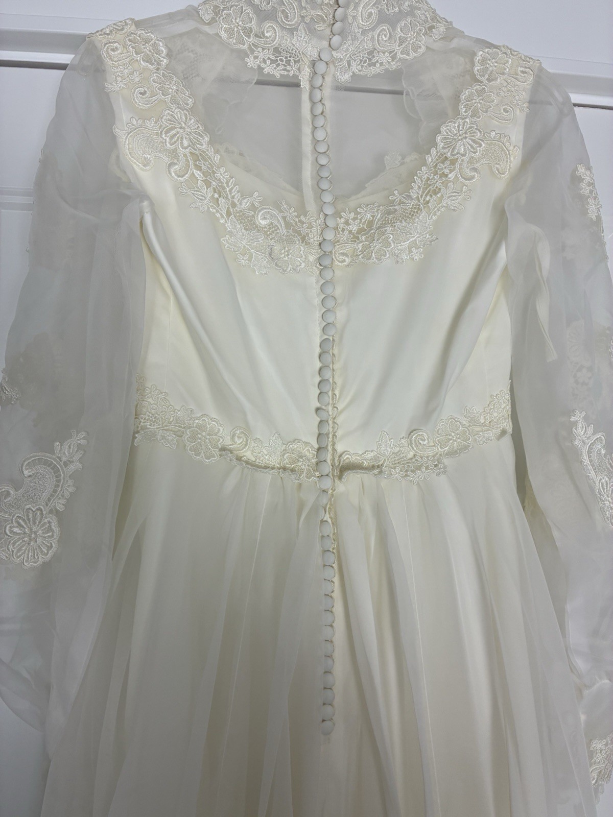 VTG ILGWU Victorian Wedding Dress Gown Sweetheart Neck with Train/Veil 8 Ivory