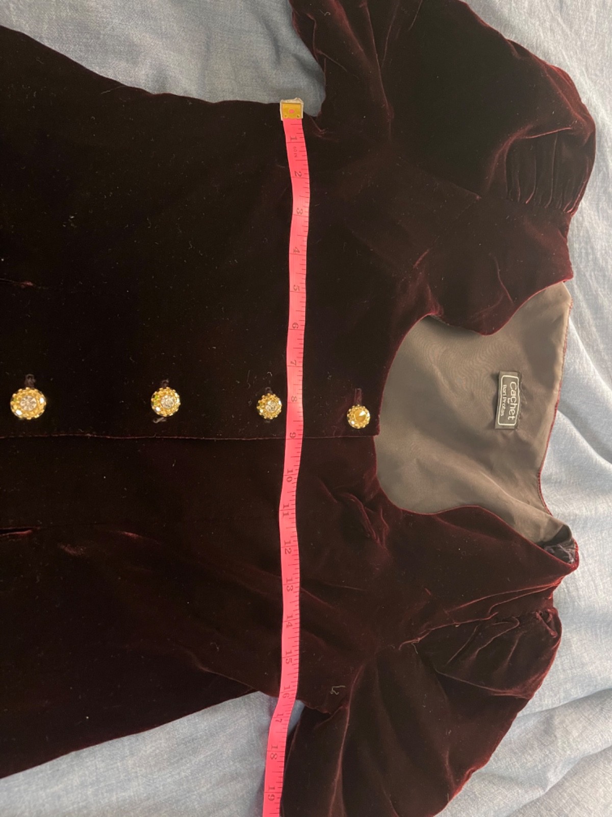 READ CACHET BARI PROTAS Burgundy Velvet Rhinestone Button Cocktail Dress 7/8