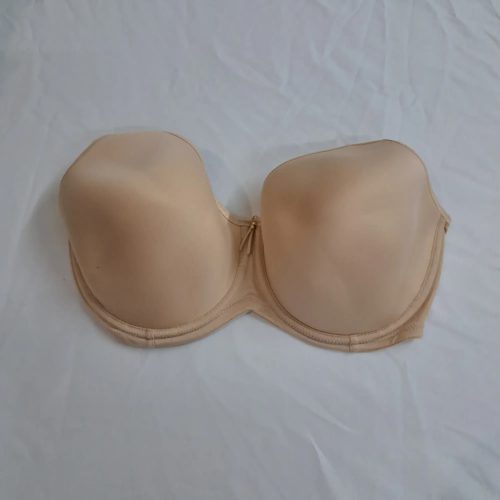 Wacoal Underwire Full Coverage Bra US 36DD Nude Beige Molded Cups Wide Back