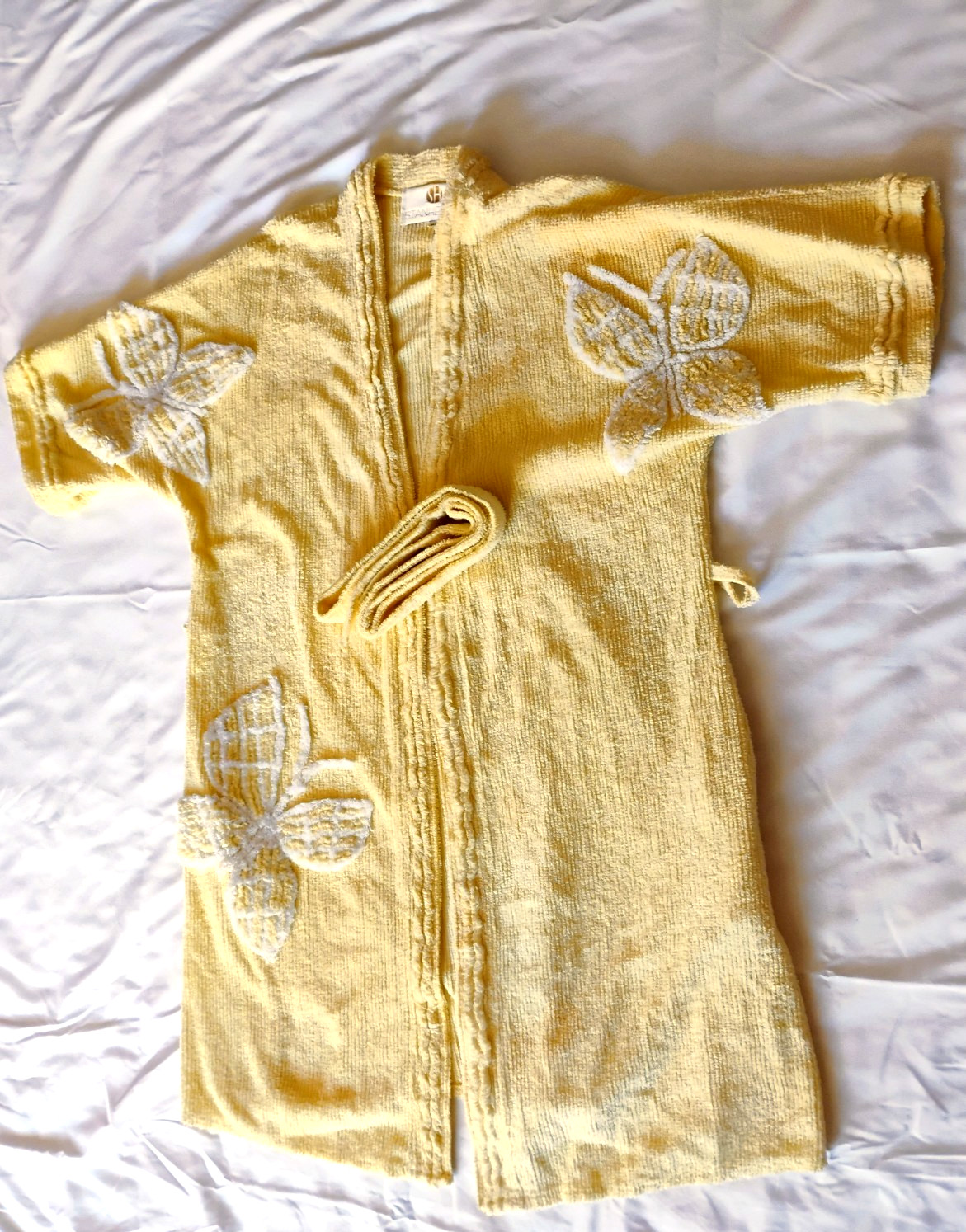 Vintage 70s Stan Herman Yellow Chenille Terry Robe Butterfly Decal Wrap Belt M