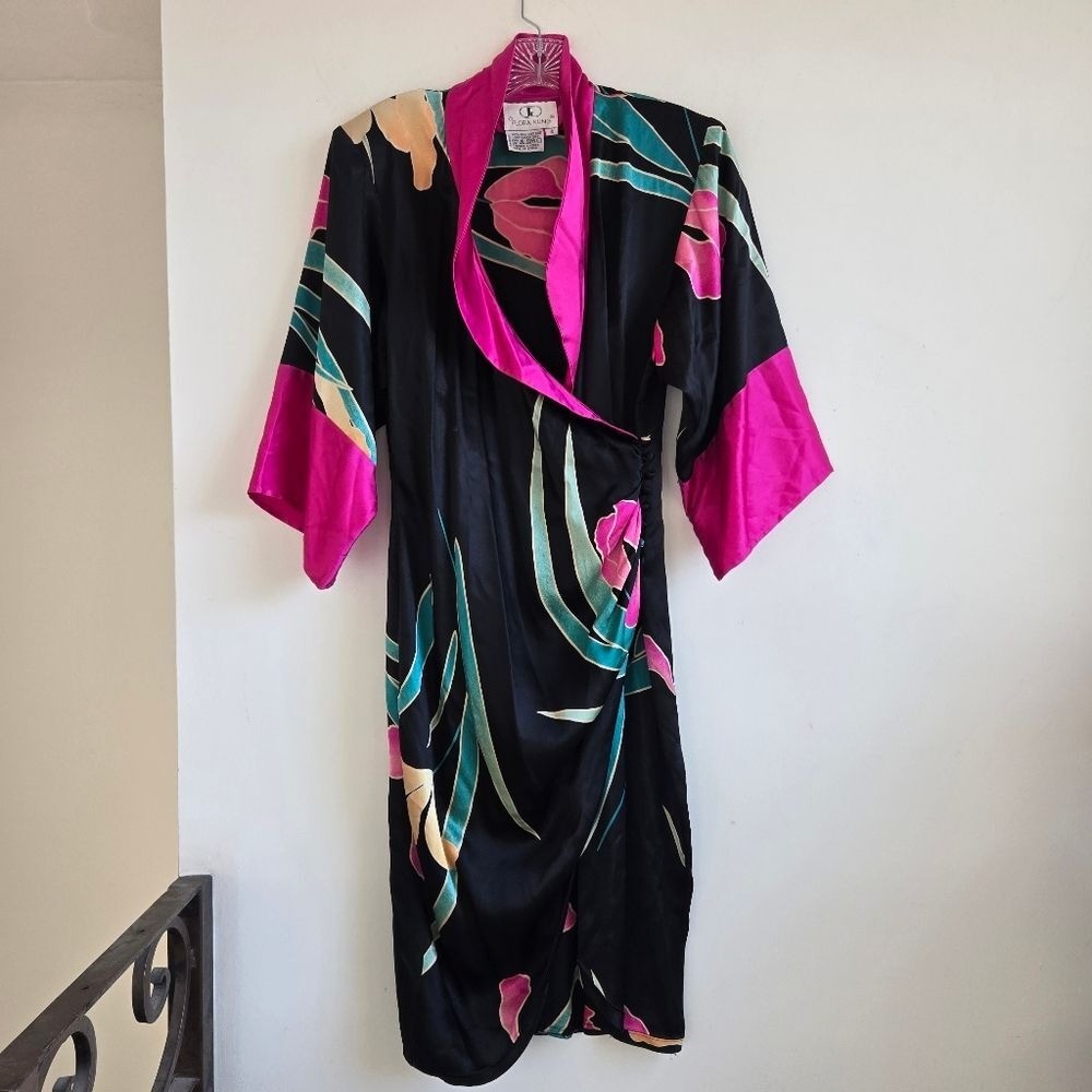 Vintage Flora Kung Sz 4 Kimono Button Silk Black Pink Floral Wrap Dress