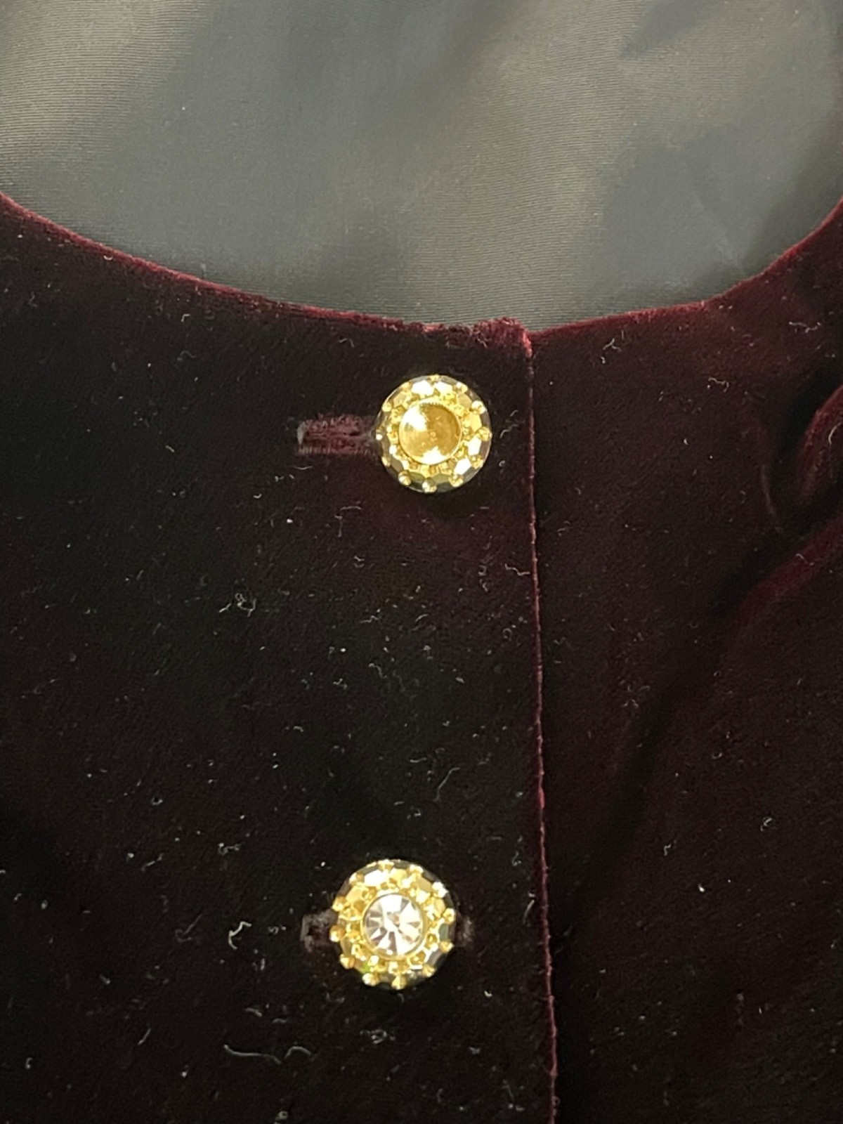 READ CACHET BARI PROTAS Burgundy Velvet Rhinestone Button Cocktail Dress 7/8