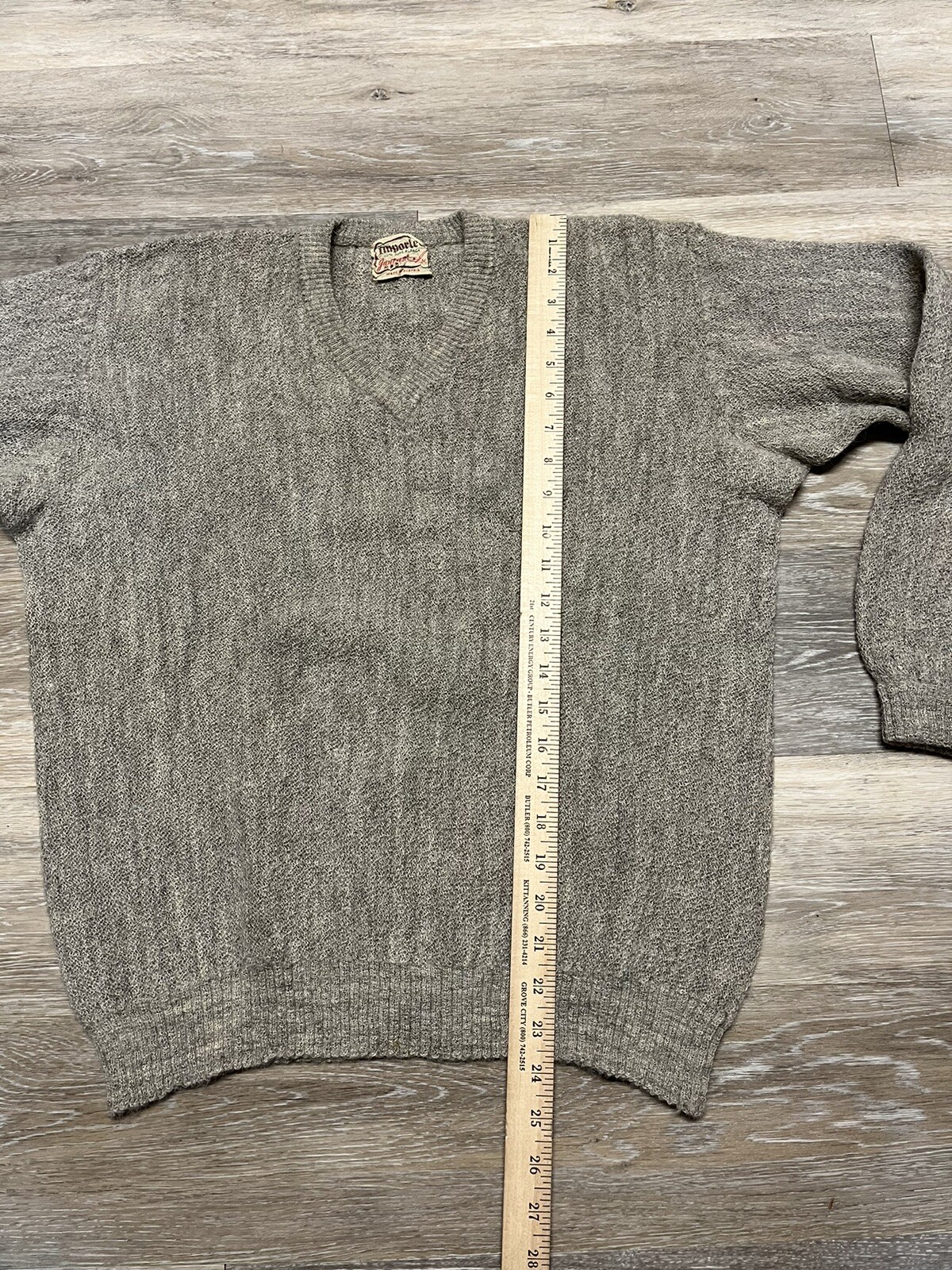 Vintage 60s Imported Jansten Muted V Neck Alpaca Knit Sweater Size M