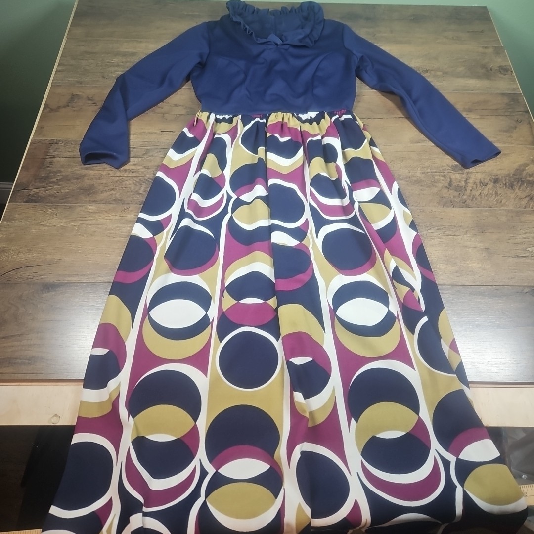 Vintage 60s 70s Toni Todd Dress Geometric Designs Long Sleeve Ruffled Collar