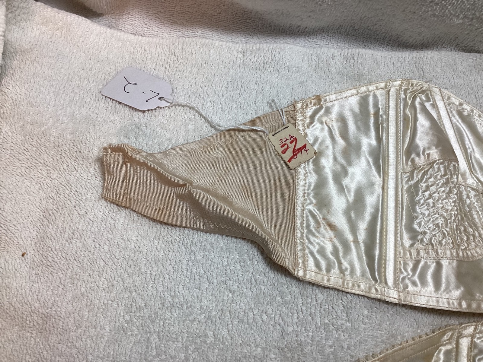 3 vintage 40s 50s Garcrest strapless bullet Brassiere Women Size 32 A . B-15.