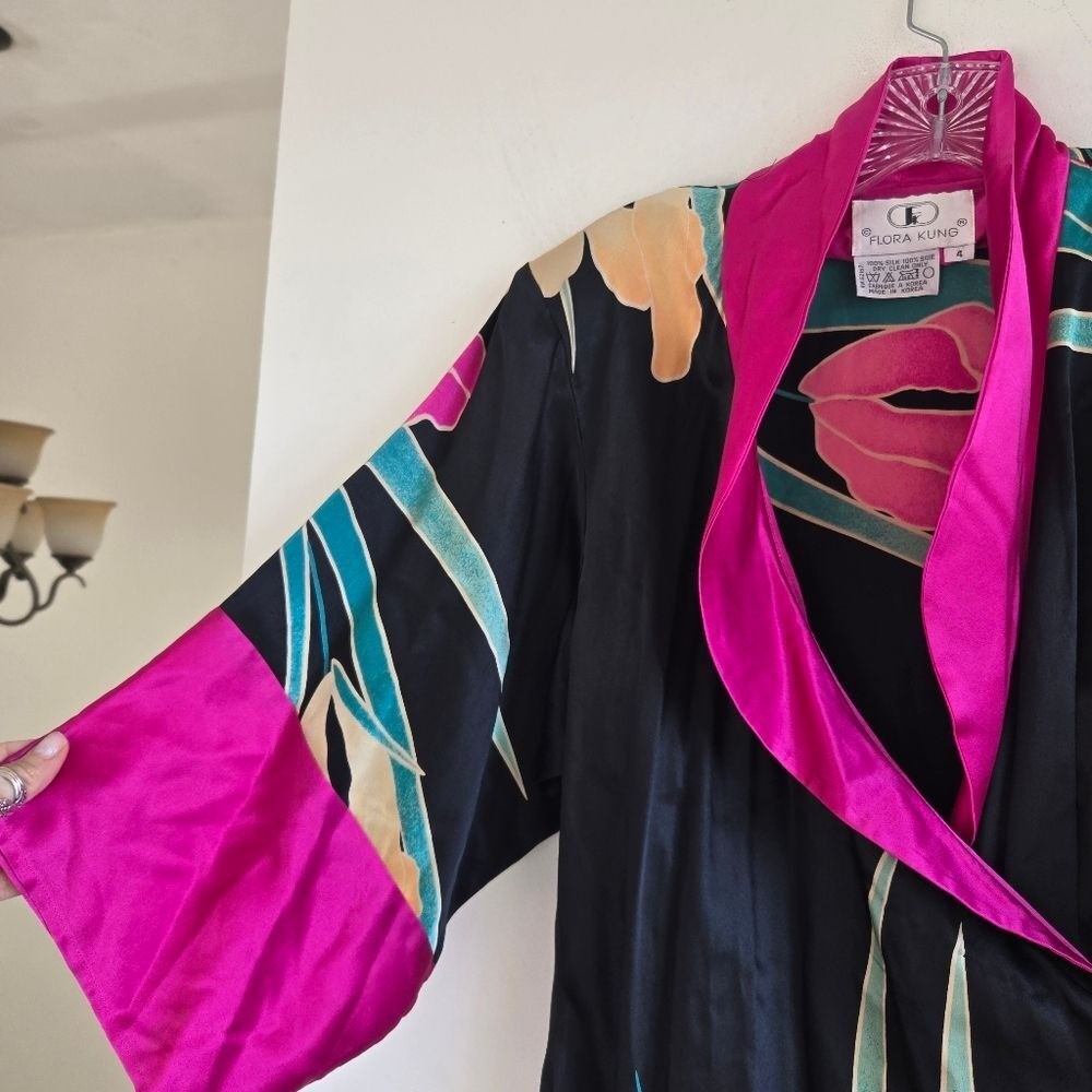 Vintage Flora Kung Sz 4 Kimono Button Silk Black Pink Floral Wrap Dress