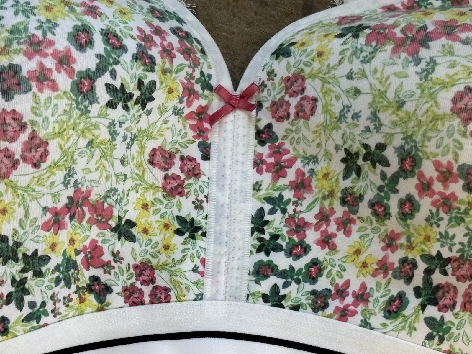 CACIQUE 48C Floral Molded Lighty Lined Polyester blend Wire Free Bra #4219