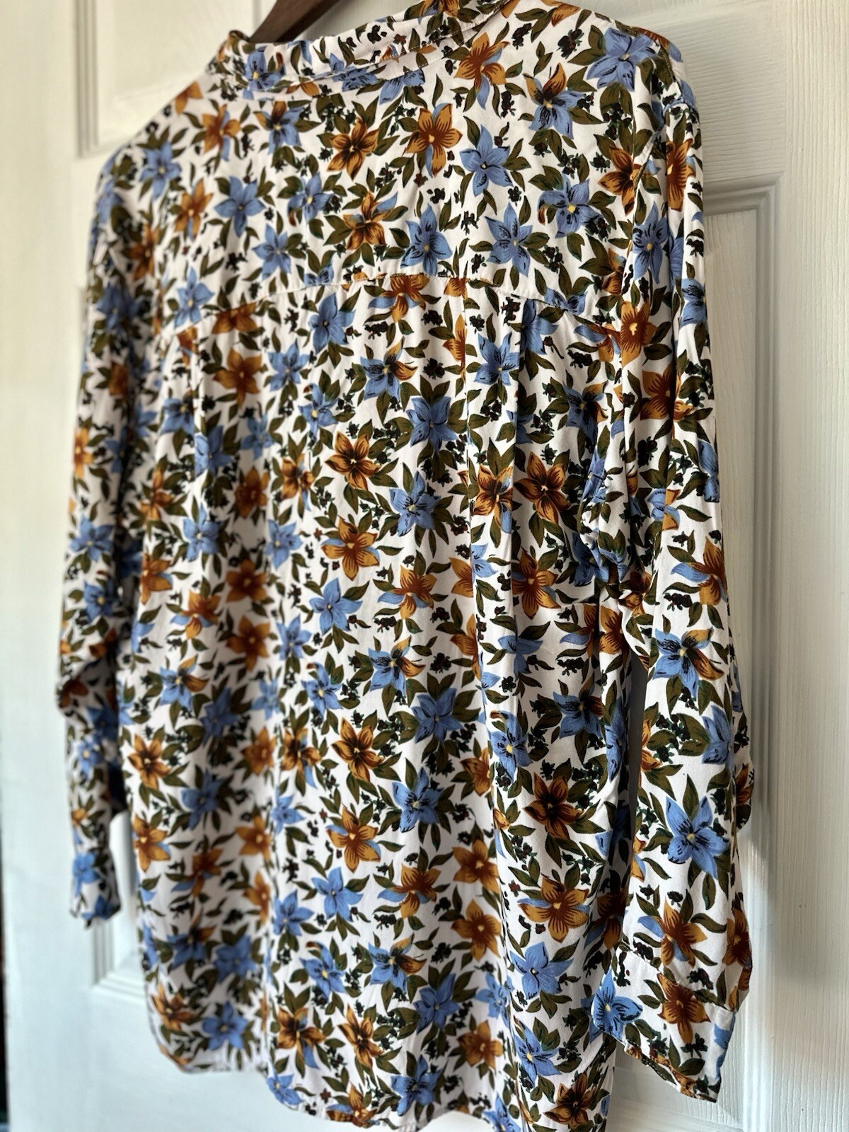 Vintage 90’s Nordstrom BRASS PLUM Floral Button Up Blouse Women’s Medium Rayon