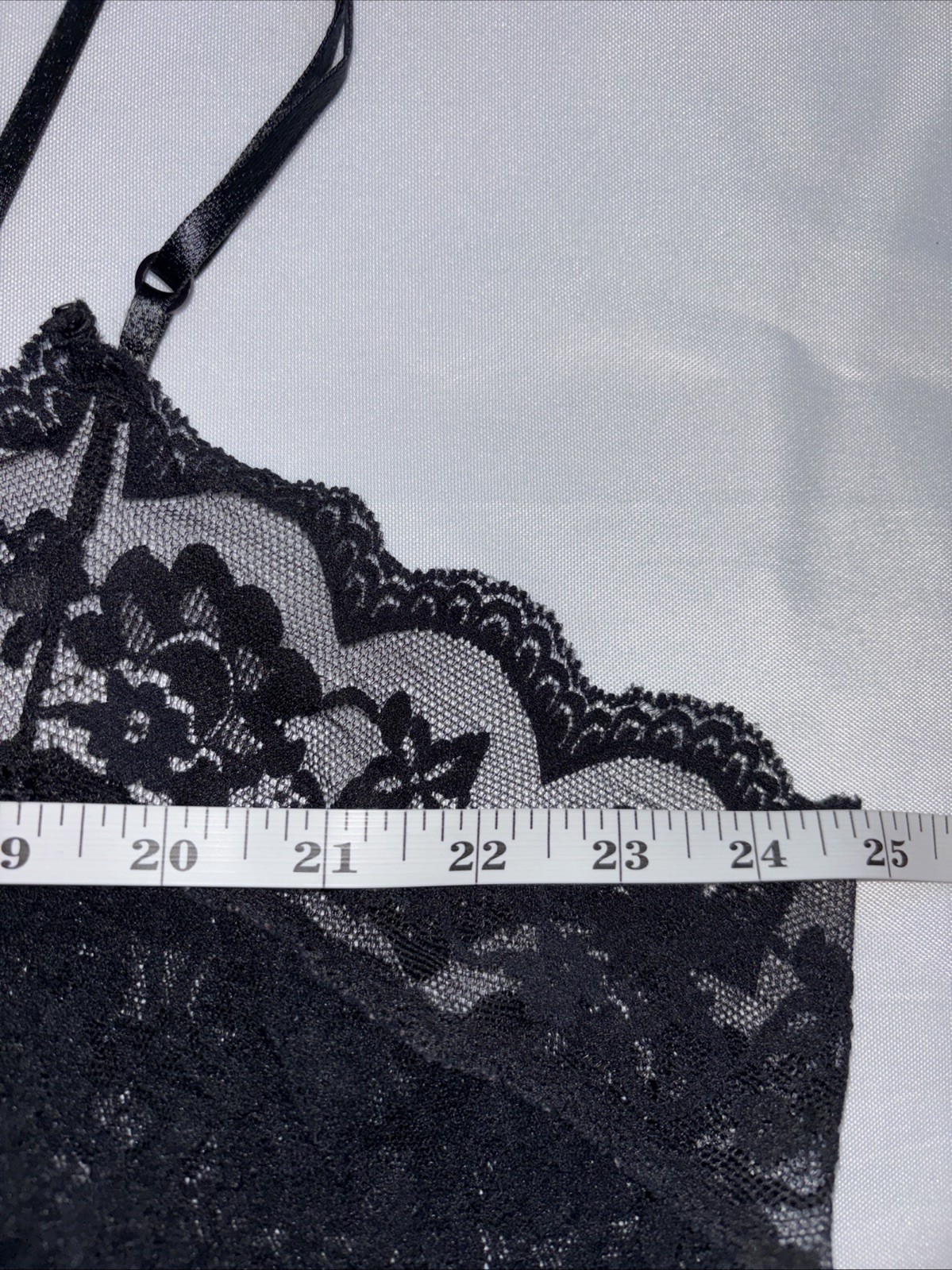 Vintage Mel-Lin 26/28 Full Figure Black Lace Chemise Slip Sheer USA Nightgown